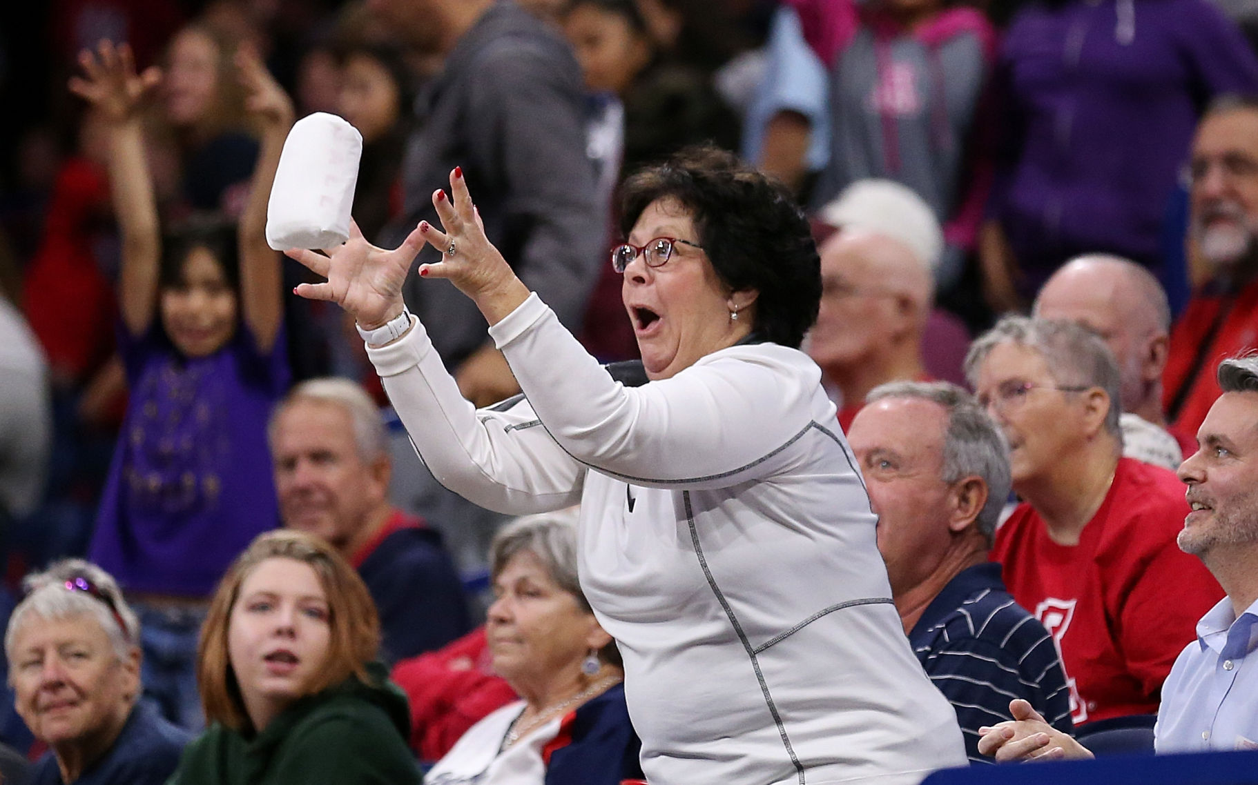 Arizona Wildcats 100, Montana Grizzlies 51